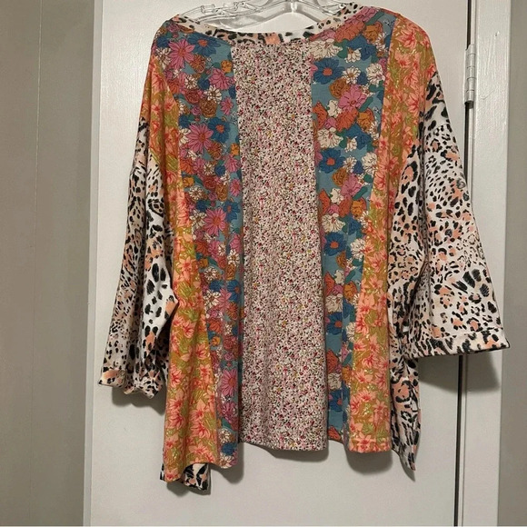 Gigio mixed oversized tunic size M - Picture 3 of 7